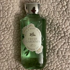 Bath and Body Works Gardenia shower gel